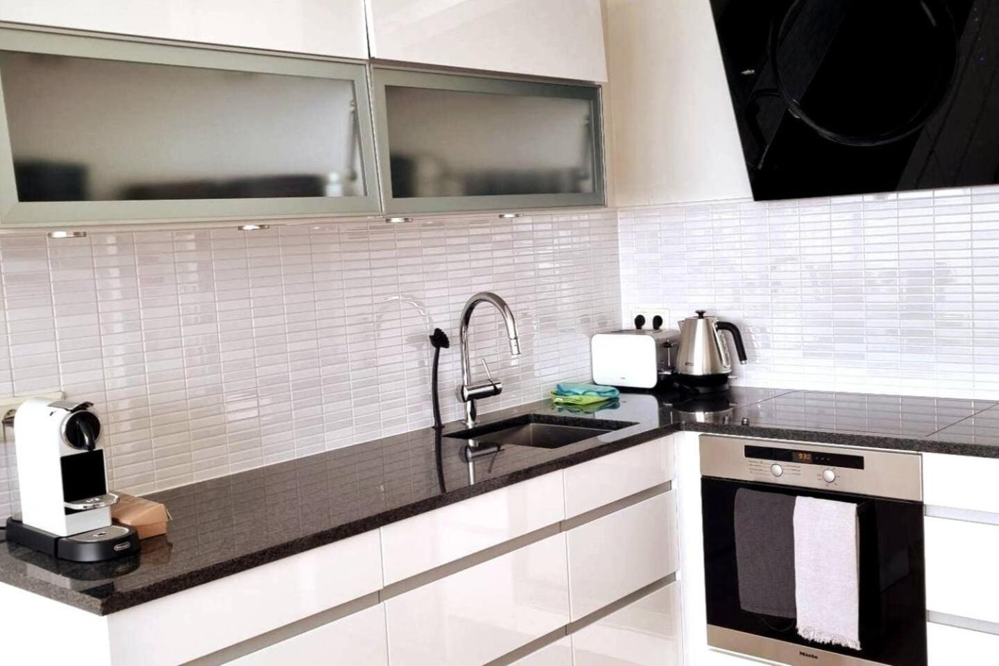 Day Dream Laugavegur Downtown Apartments Рейк'явік Екстер'єр фото